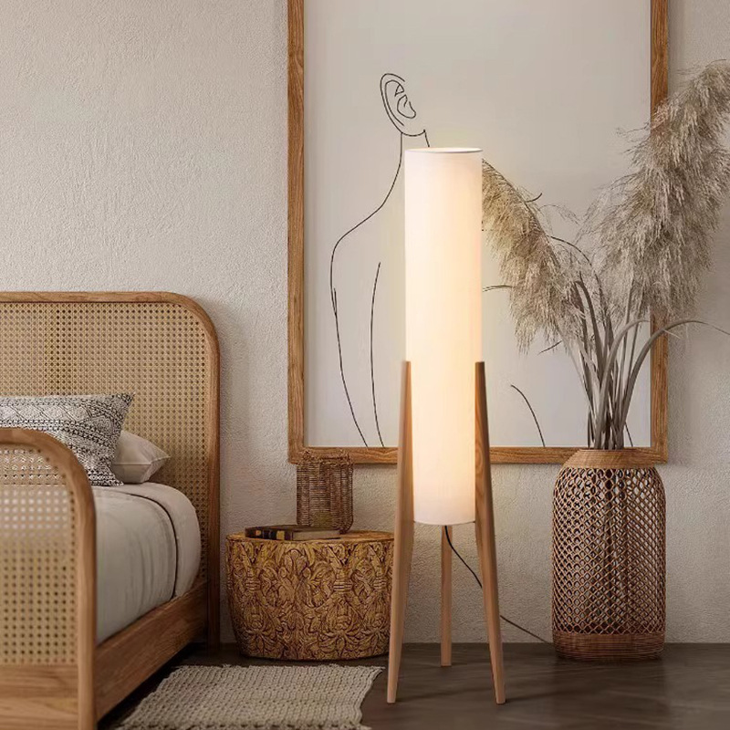 Walnut Floor Lamp warm