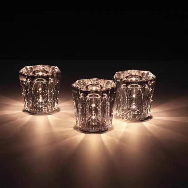 Crystal table lamp