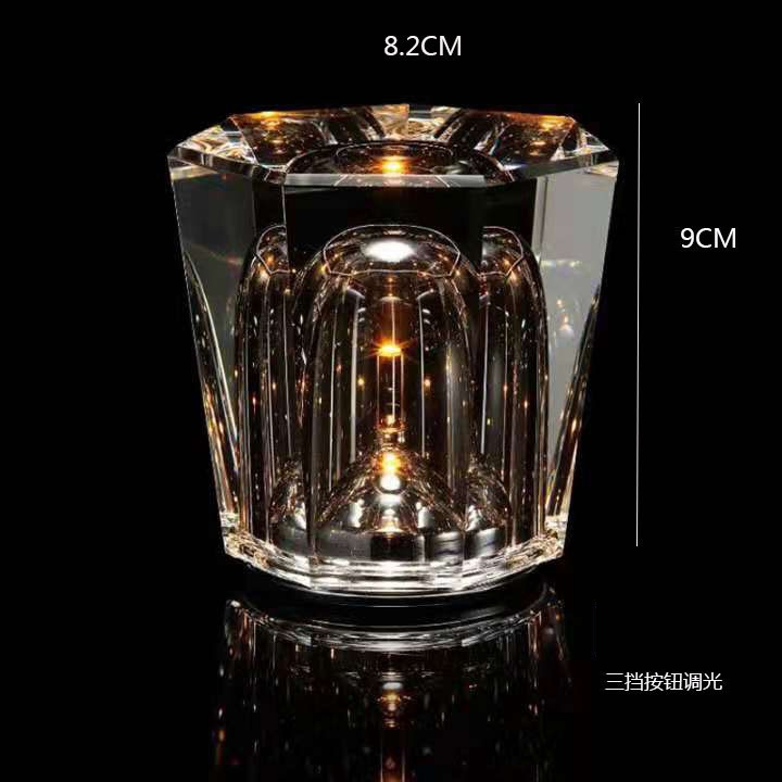 Crystal table lamp warm