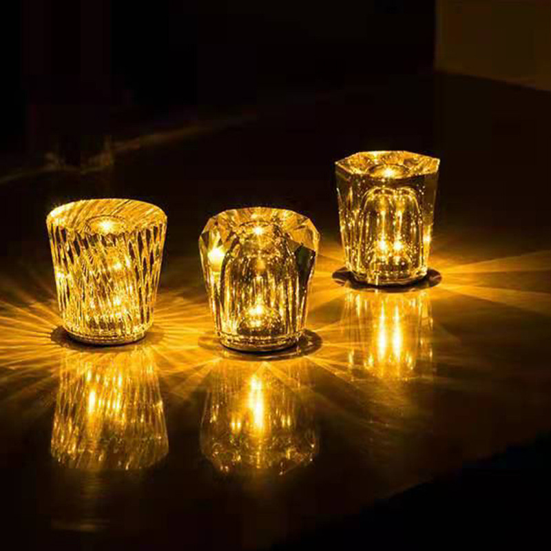 Crystal table lamp warm light