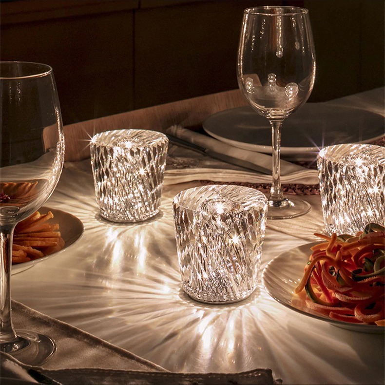 Crystal table lamp